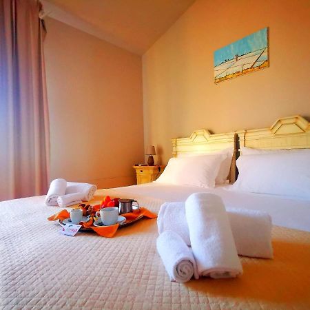 Kite Hub Lo Stagnone Bed & Breakfast Бирги Веки Екстериор снимка